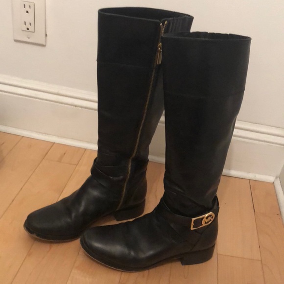 Michael Kors Boots - Picture 2 of 3